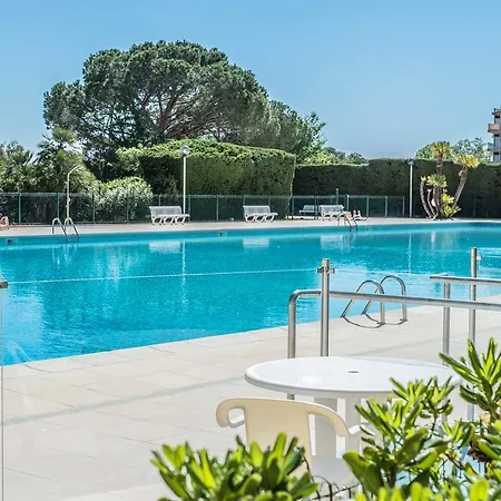 Apart-hotel Cannes Marina Mandelieu